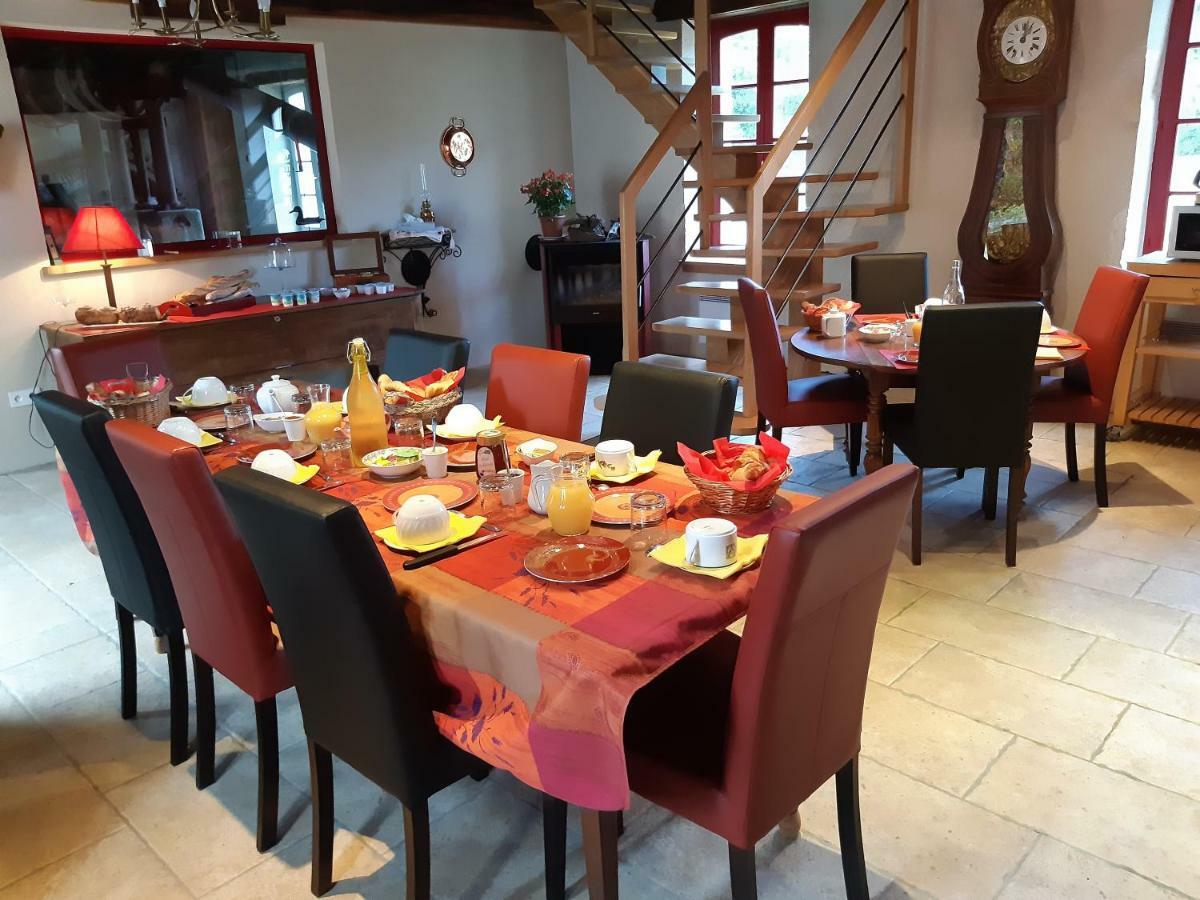Le Moulin Neuf Bed and Breakfast Vignoux-sur-Barangeon Eksteriør billede